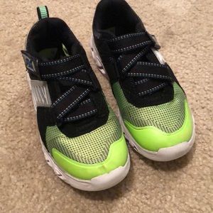 Sketchers S-lights Size 2 shoes